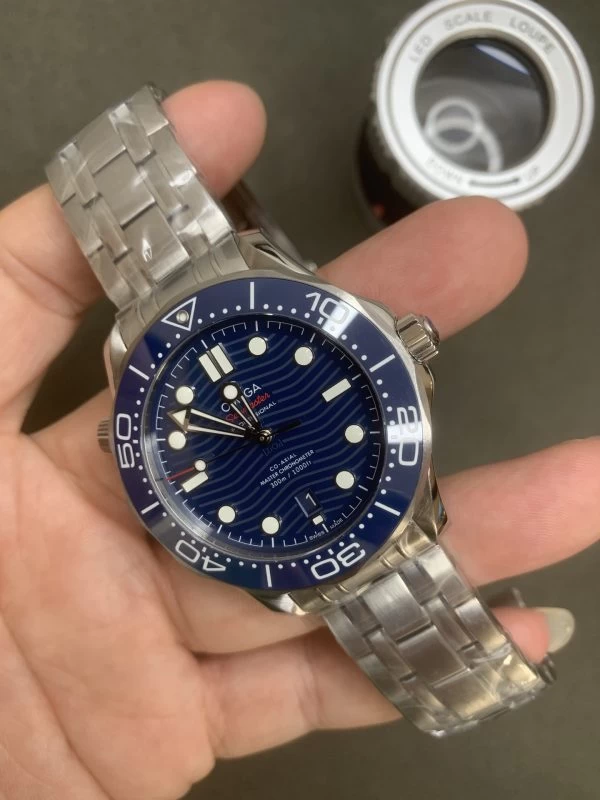 SEAMASTER DIVER 300M 1:1 BEST EDITION BLUE DIAL