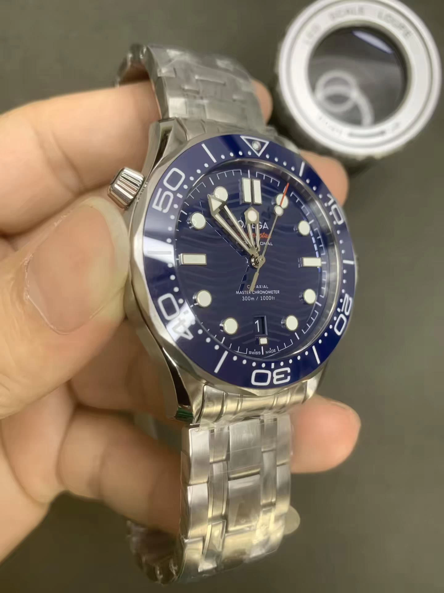 SEAMASTER DIVER 300M 1:1 BEST EDITION BLUE DIAL