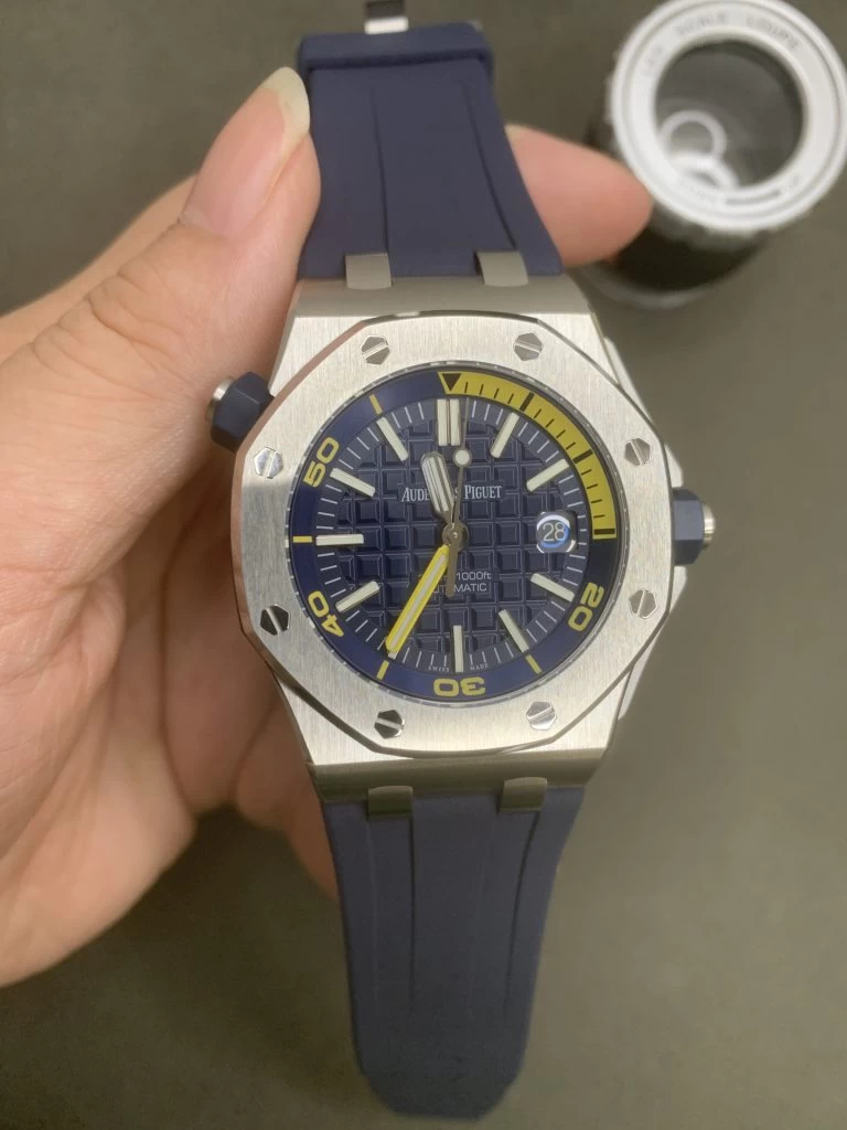 ROYAL OAK OFFSHORE DIVER 157101:1 BEST EDITION BLUE DIAL