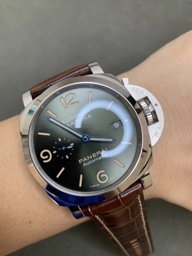 PAM1116 1:1 Best Edition Dark Green Dial